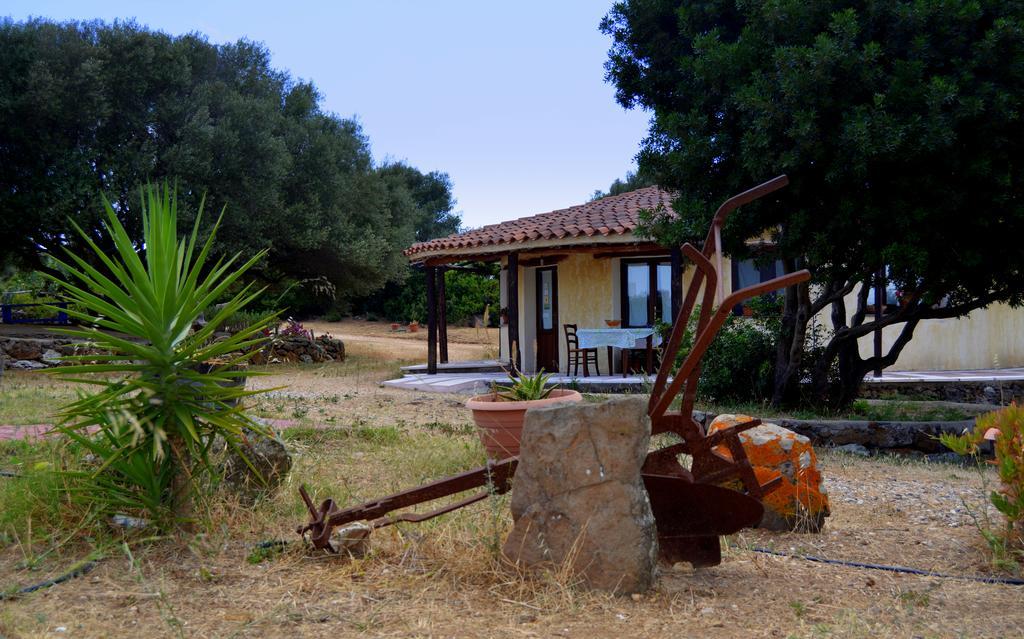 Agriturismo Rubinu Galtellì Kültér fotó