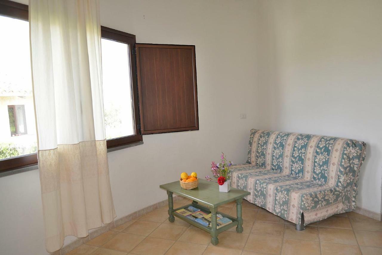 Agriturismo Rubinu Galtellì Kültér fotó