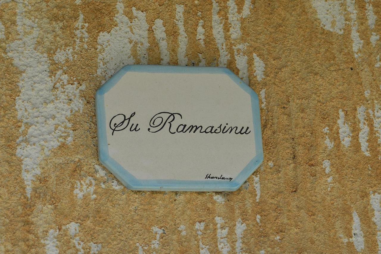 Agriturismo Rubinu Galtellì Kültér fotó