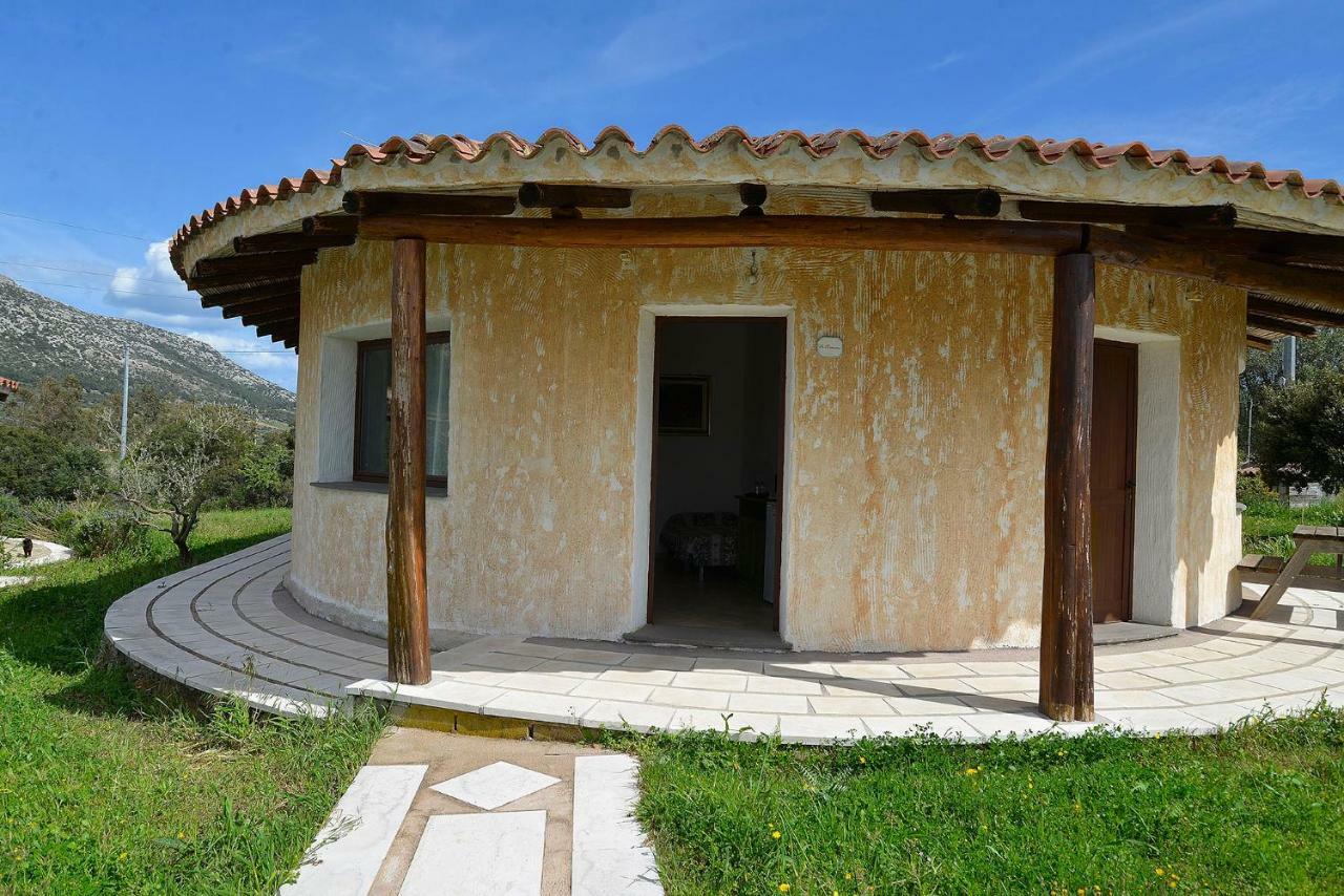 Agriturismo Rubinu Galtellì Kültér fotó